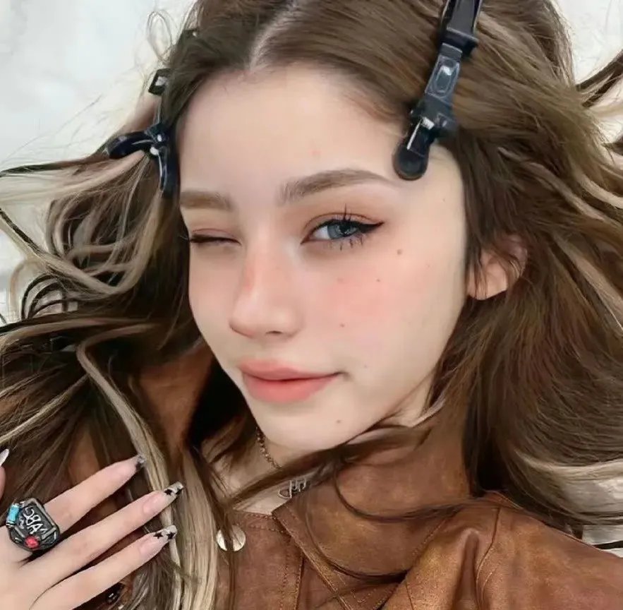 迷粉爱墙